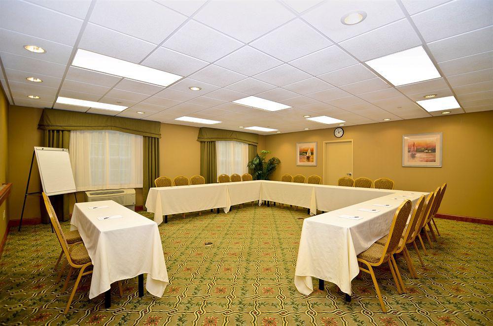 Hampton Inn Довер Экстерьер фото